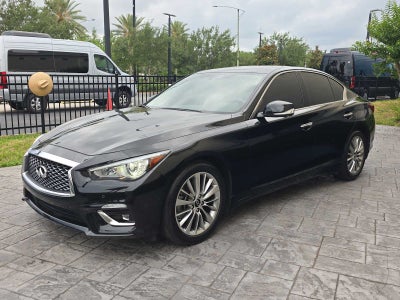 2023 INFINITI Q50 LUXE