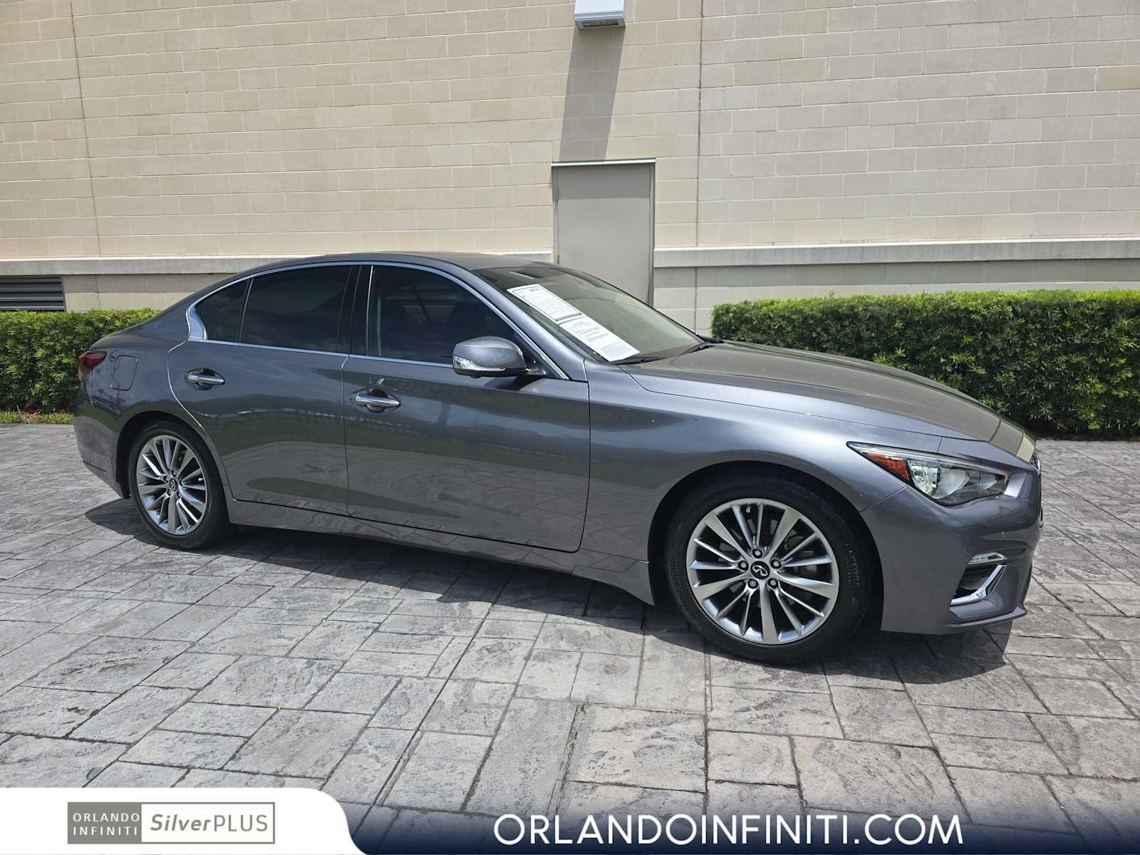 2023 INFINITI Q50 LUXE
