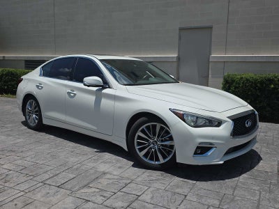 2023 INFINITI Q50 LUXE