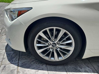 2023 INFINITI Q50 LUXE