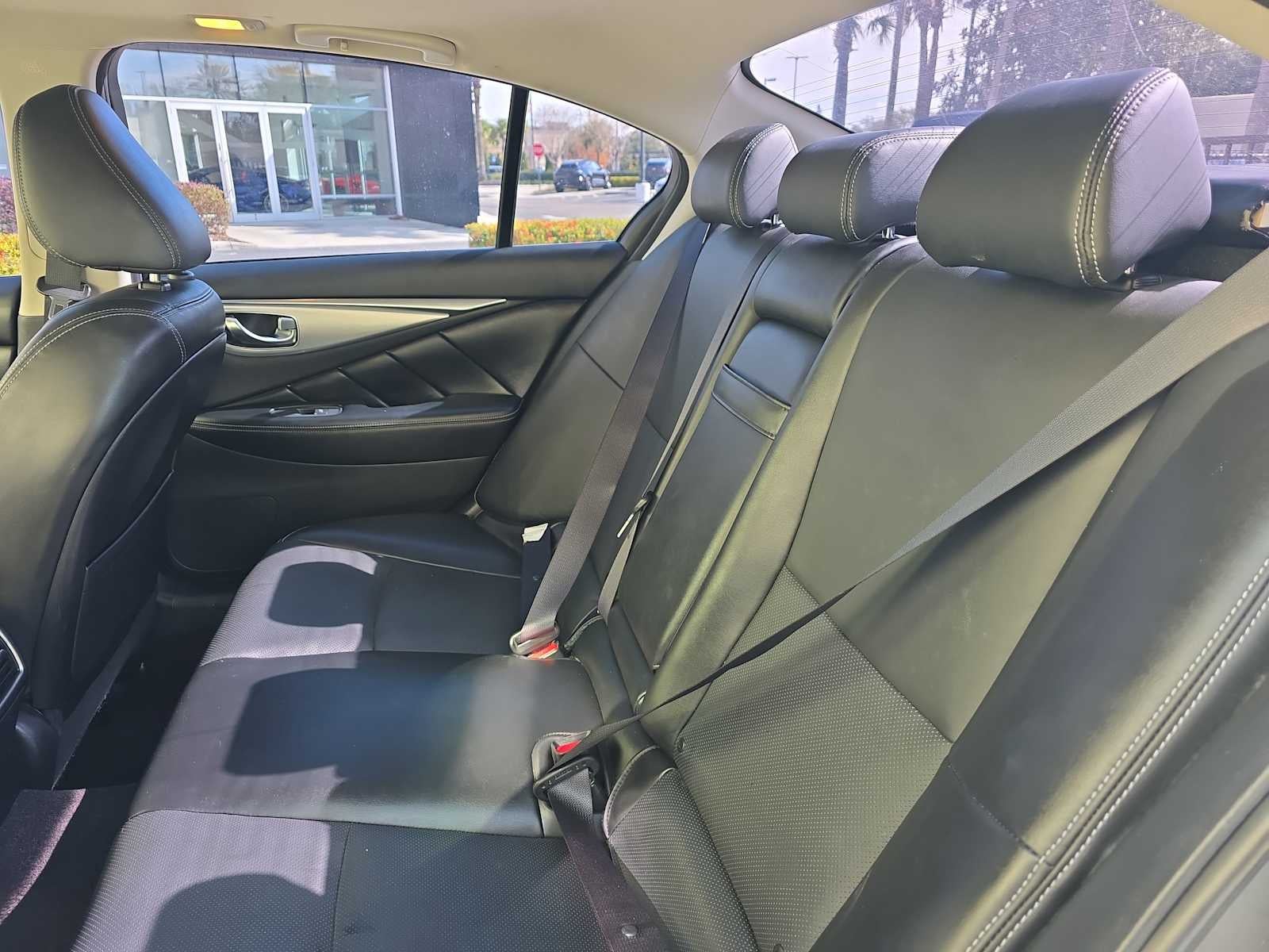 2023 INFINITI Q50 LUXE