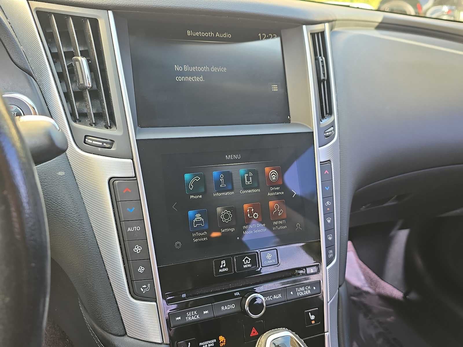 2023 INFINITI Q50 LUXE