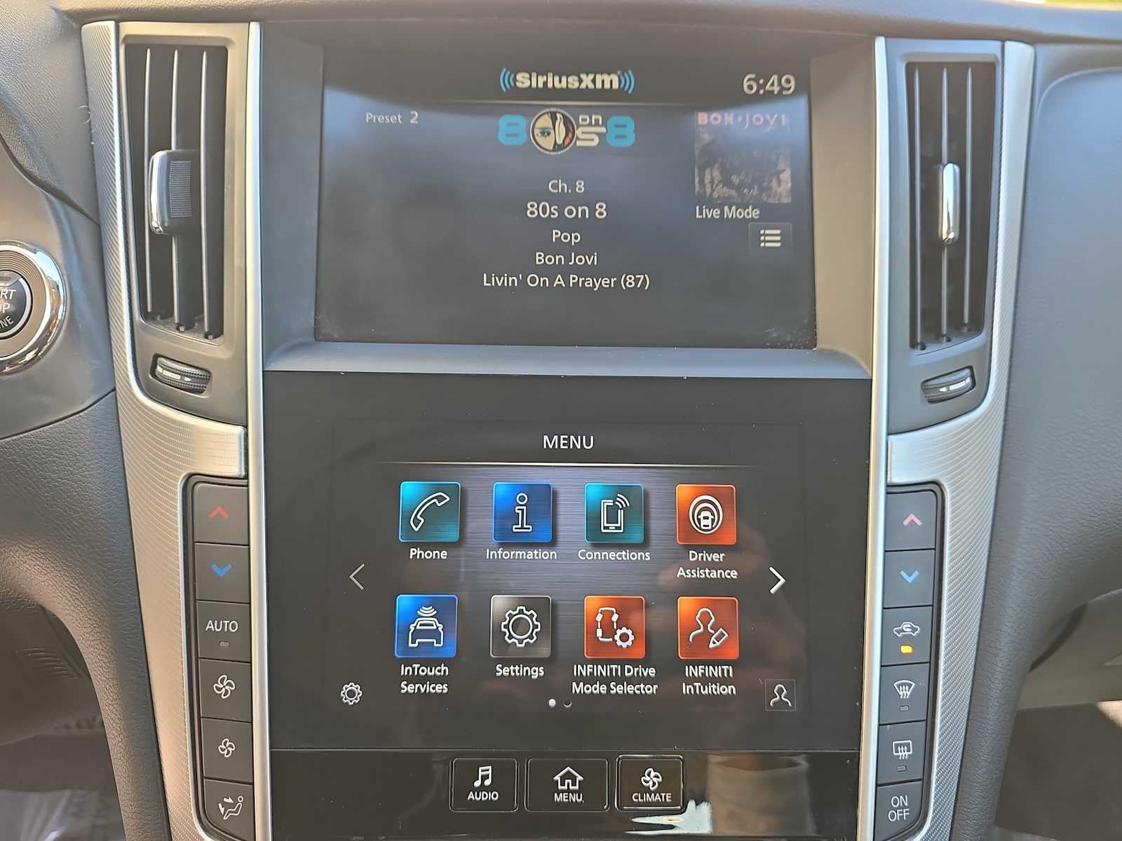 2023 INFINITI Q50 LUXE