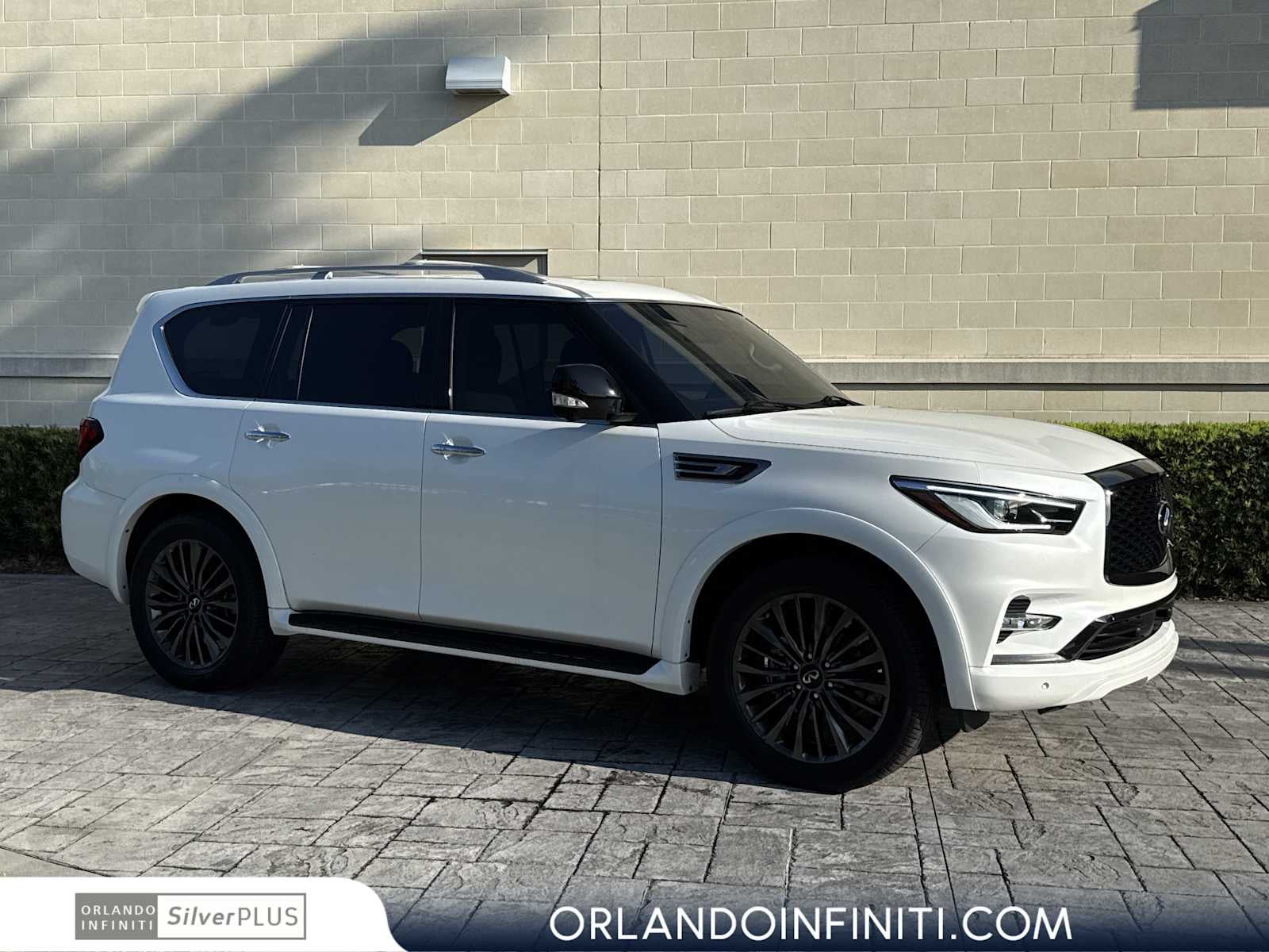 2024 INFINITI QX80 PREMIUM SELECT