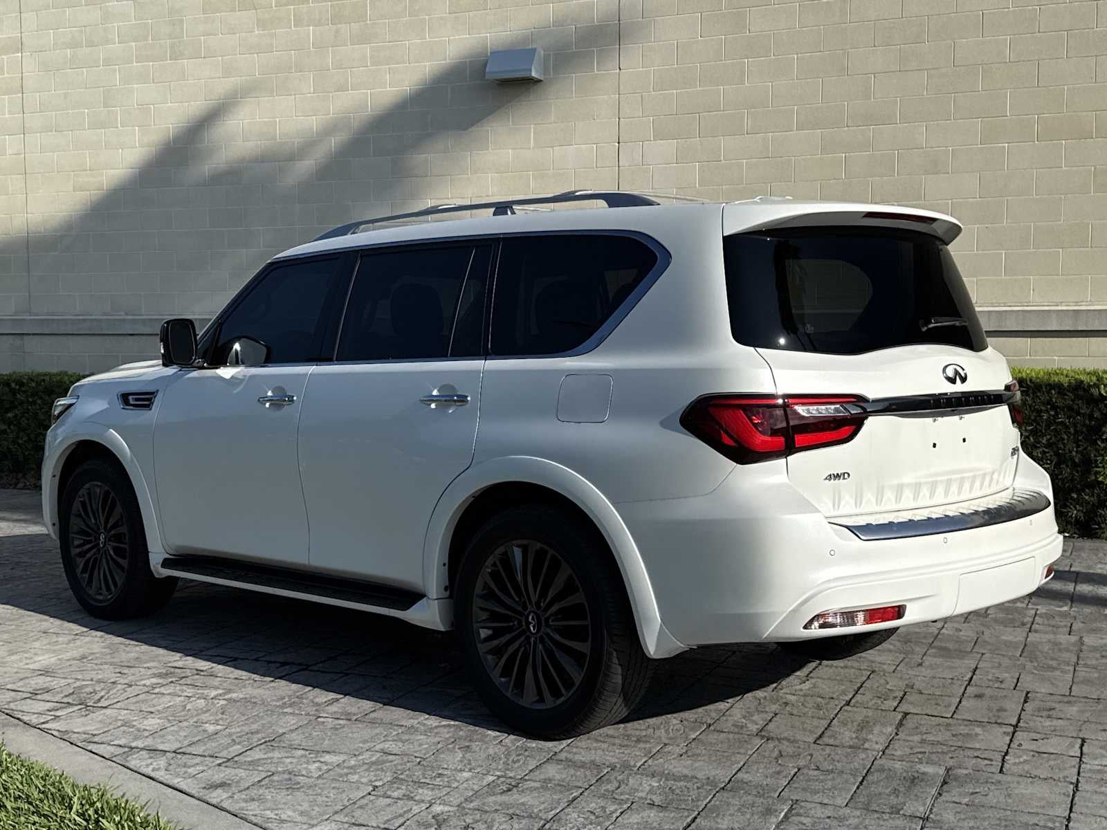 2024 INFINITI QX80 PREMIUM SELECT