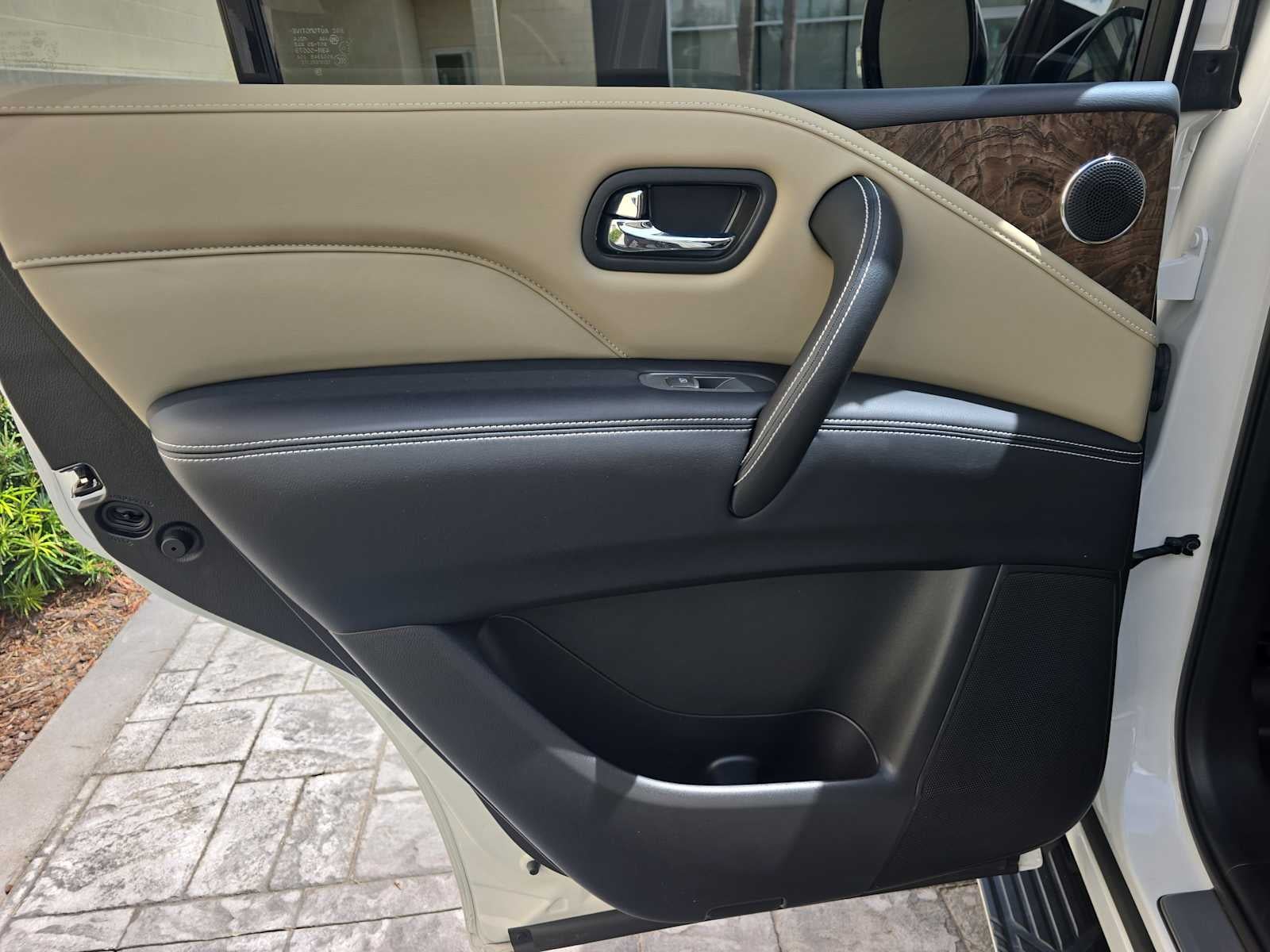 2023 INFINITI QX80 PREMIUM SELECT