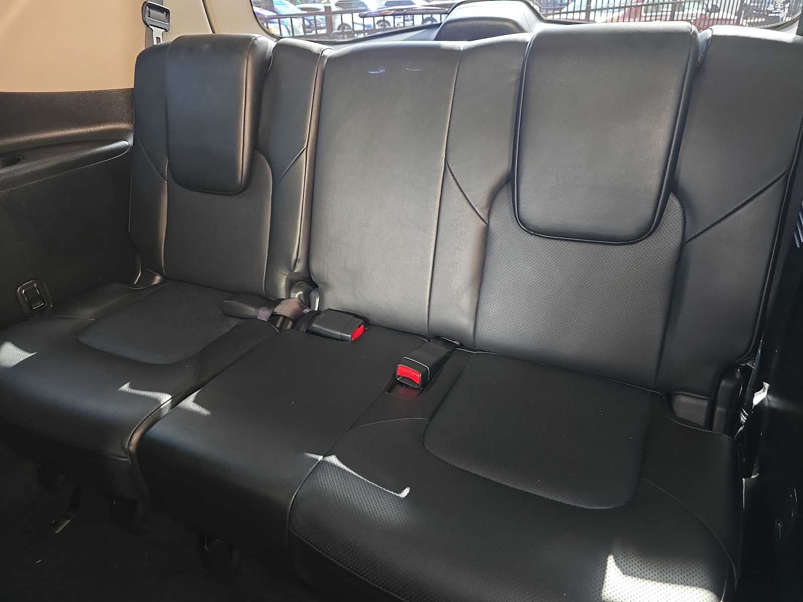 2021 INFINITI QX80 LUXE