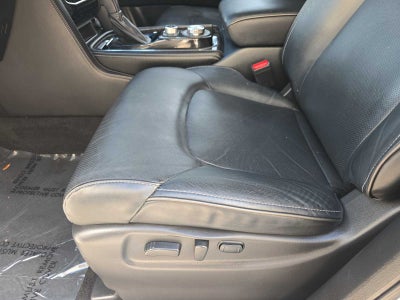 2021 INFINITI QX80 LUXE