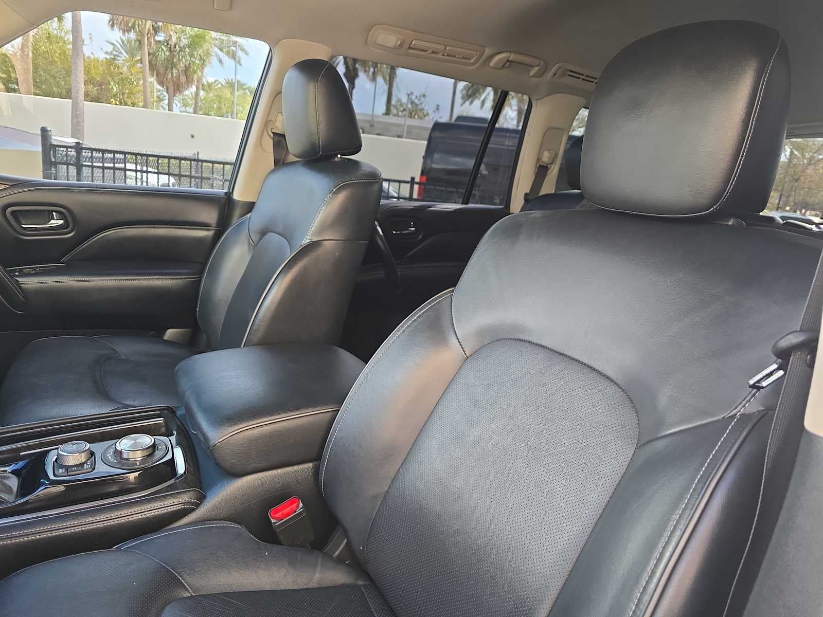 2021 INFINITI QX80 LUXE