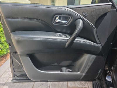 2021 INFINITI QX80 LUXE