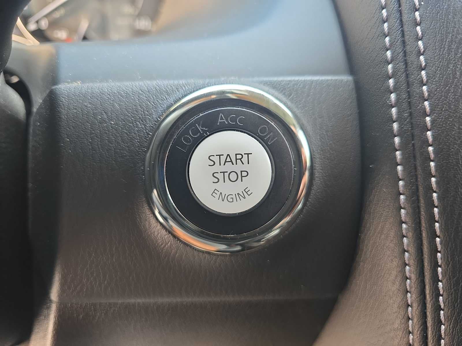 2021 INFINITI QX80 LUXE