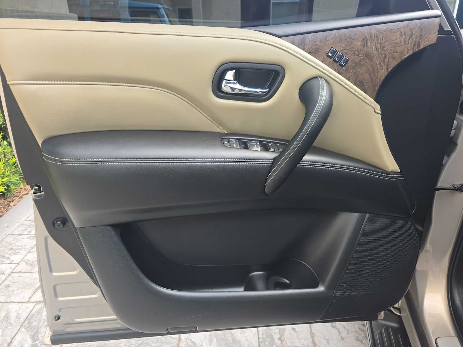 2023 INFINITI QX80 PREMIUM SELECT