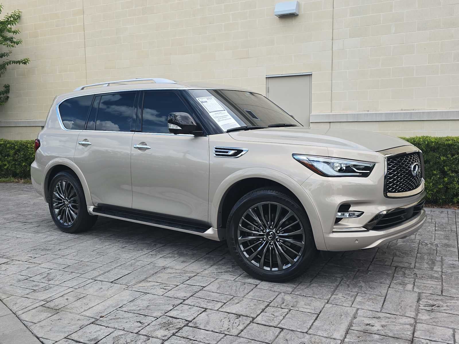 2023 INFINITI QX80 PREMIUM SELECT