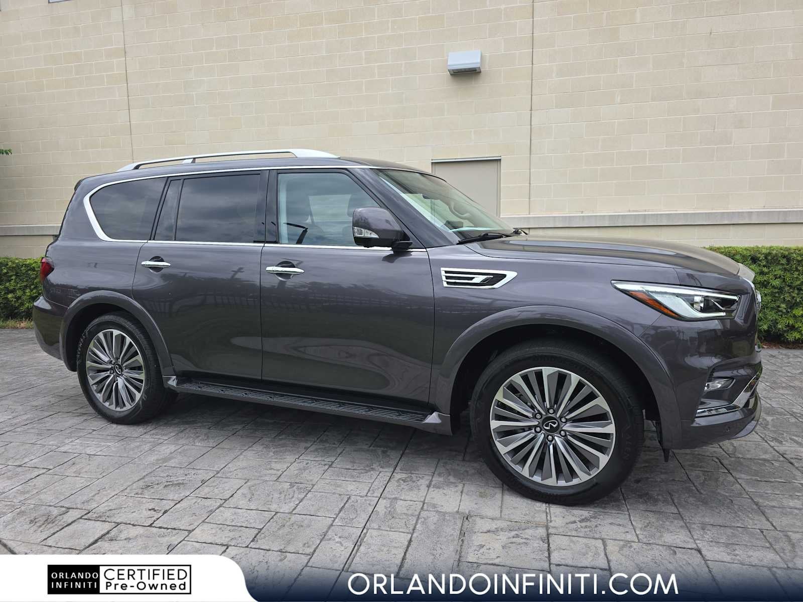 2024 INFINITI QX80