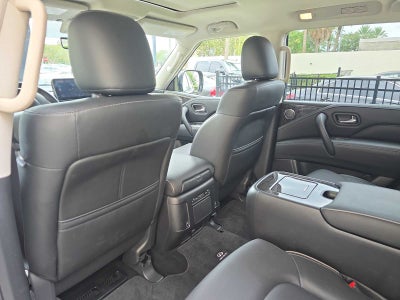 2024 INFINITI QX80 LUXE
