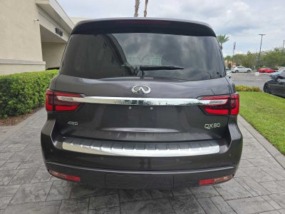 2024 INFINITI QX80 LUXE