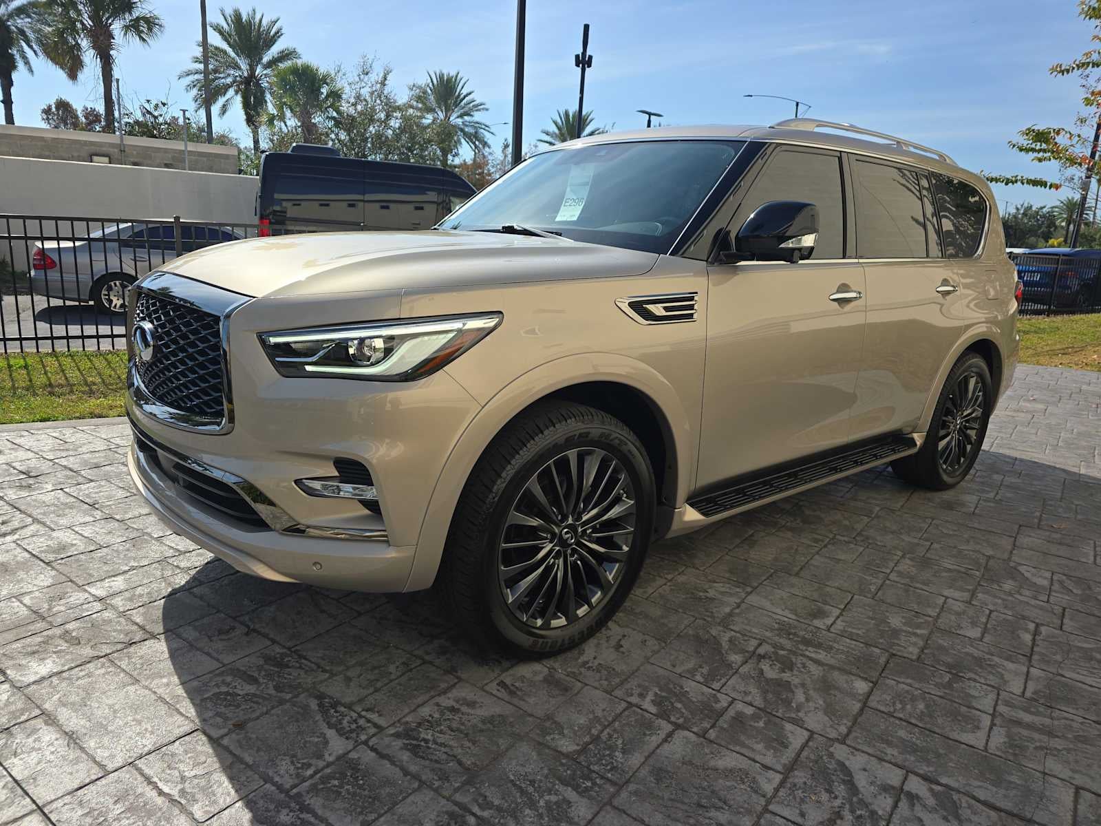 2024 INFINITI QX80 PREMIUM SELECT