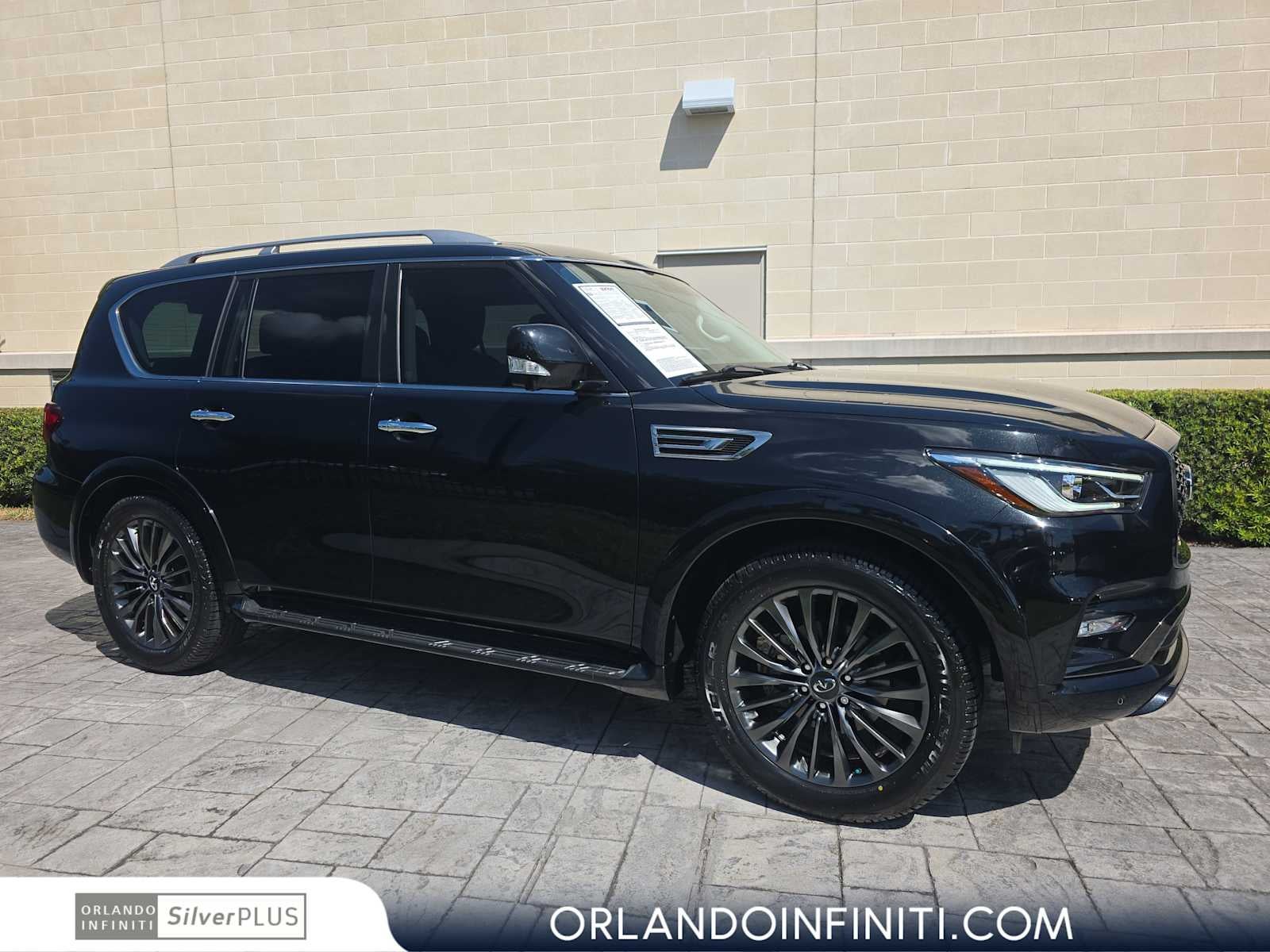 2023 INFINITI QX80