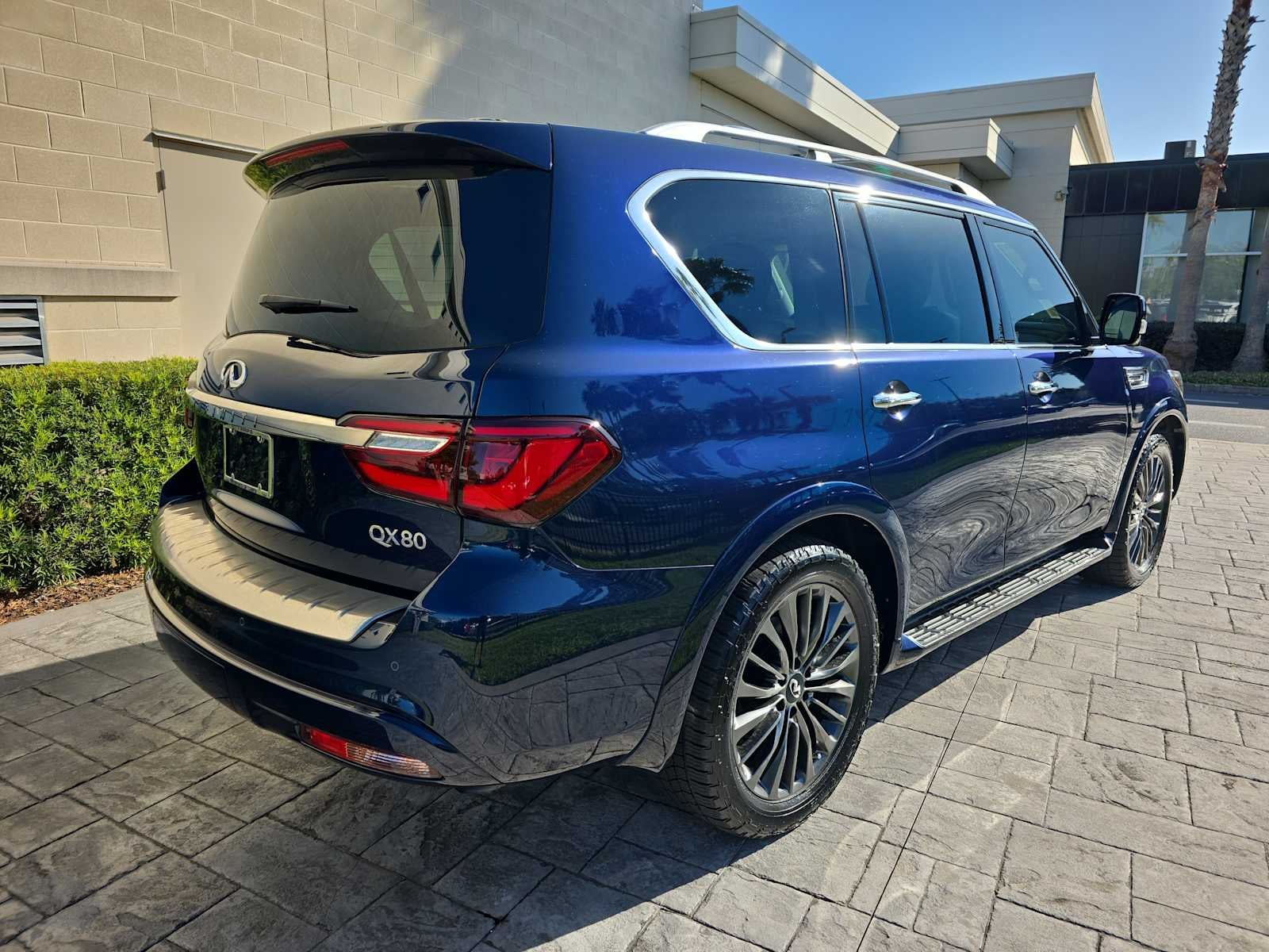 2023 INFINITI QX80 PREMIUM SELECT