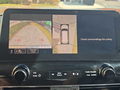 2024 INFINITI QX80 LUXE