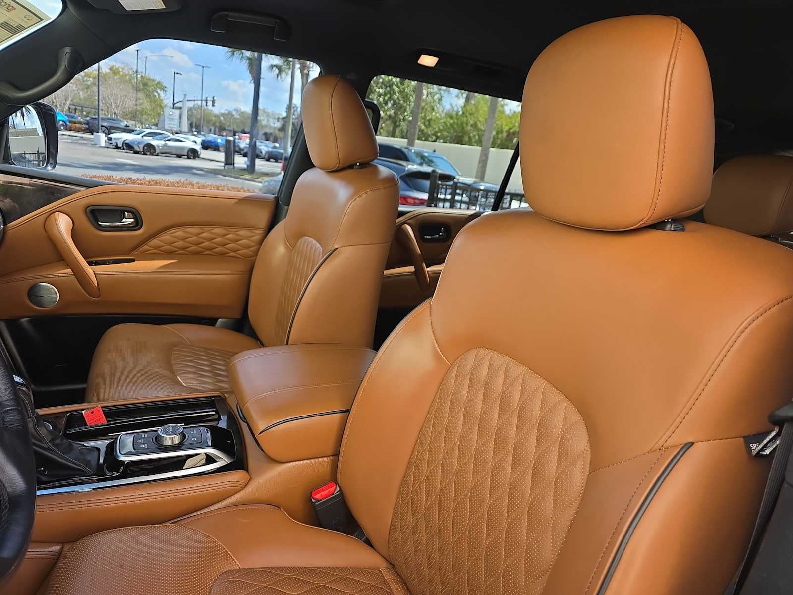 2024 INFINITI QX80 SENSORY