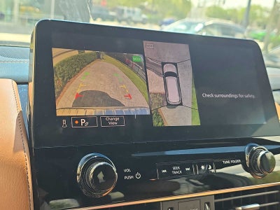 2024 INFINITI QX80 SENSORY
