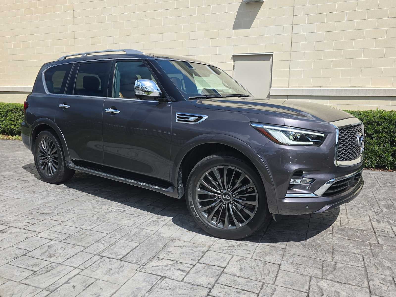 2024 INFINITI QX80 SENSORY
