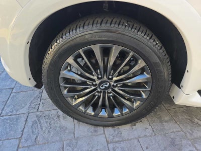 2024 INFINITI QX80 SENSORY