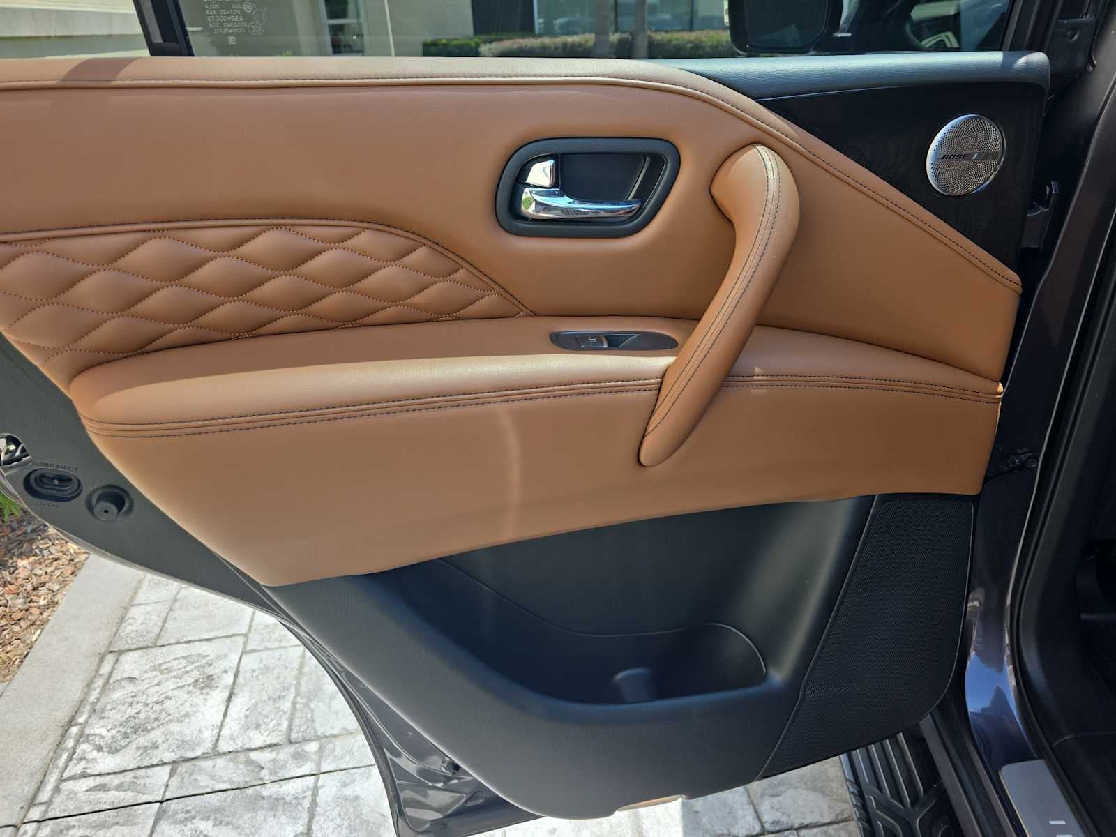 2024 INFINITI QX80 SENSORY