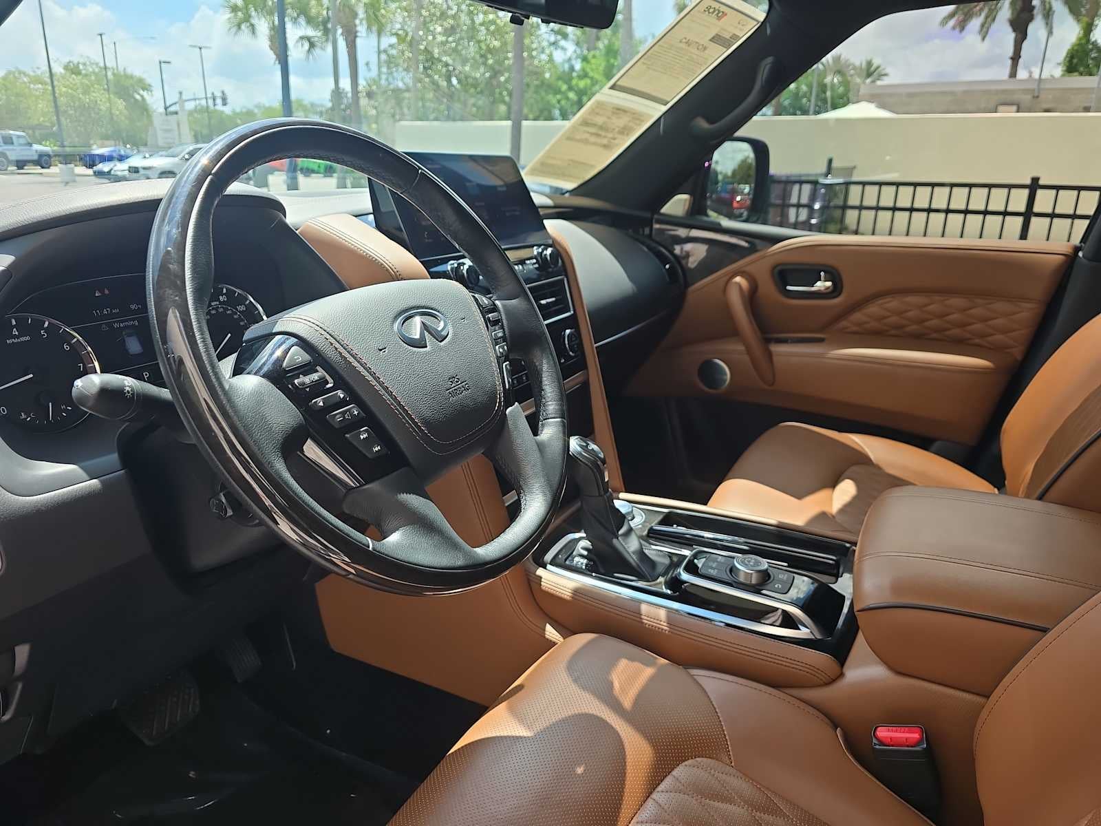 2024 INFINITI QX80 SENSORY