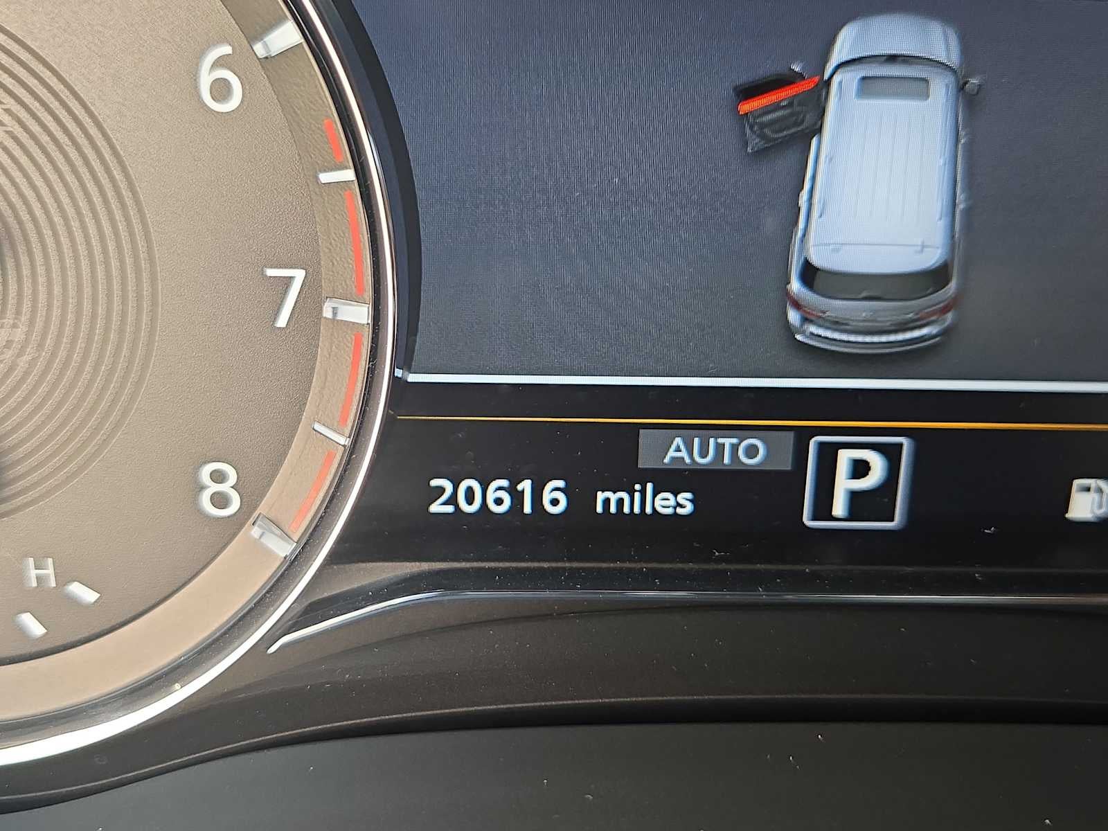 2024 INFINITI QX80 SENSORY