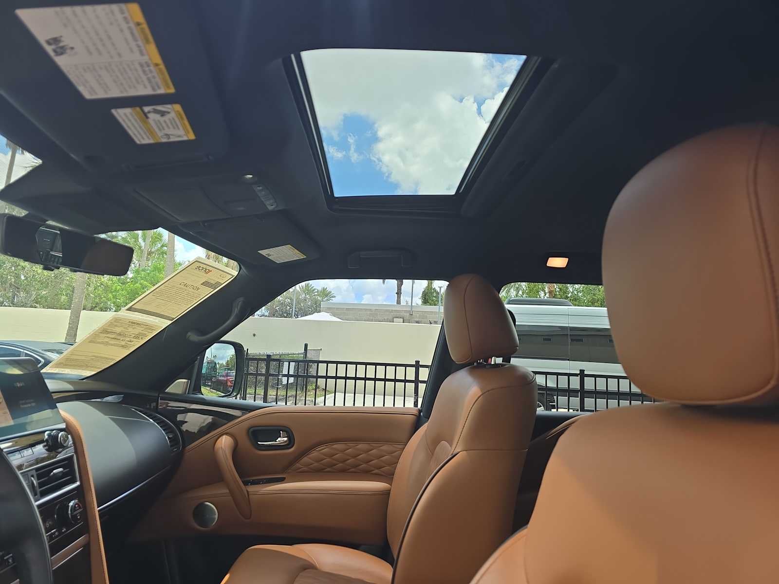 2024 INFINITI QX80 SENSORY