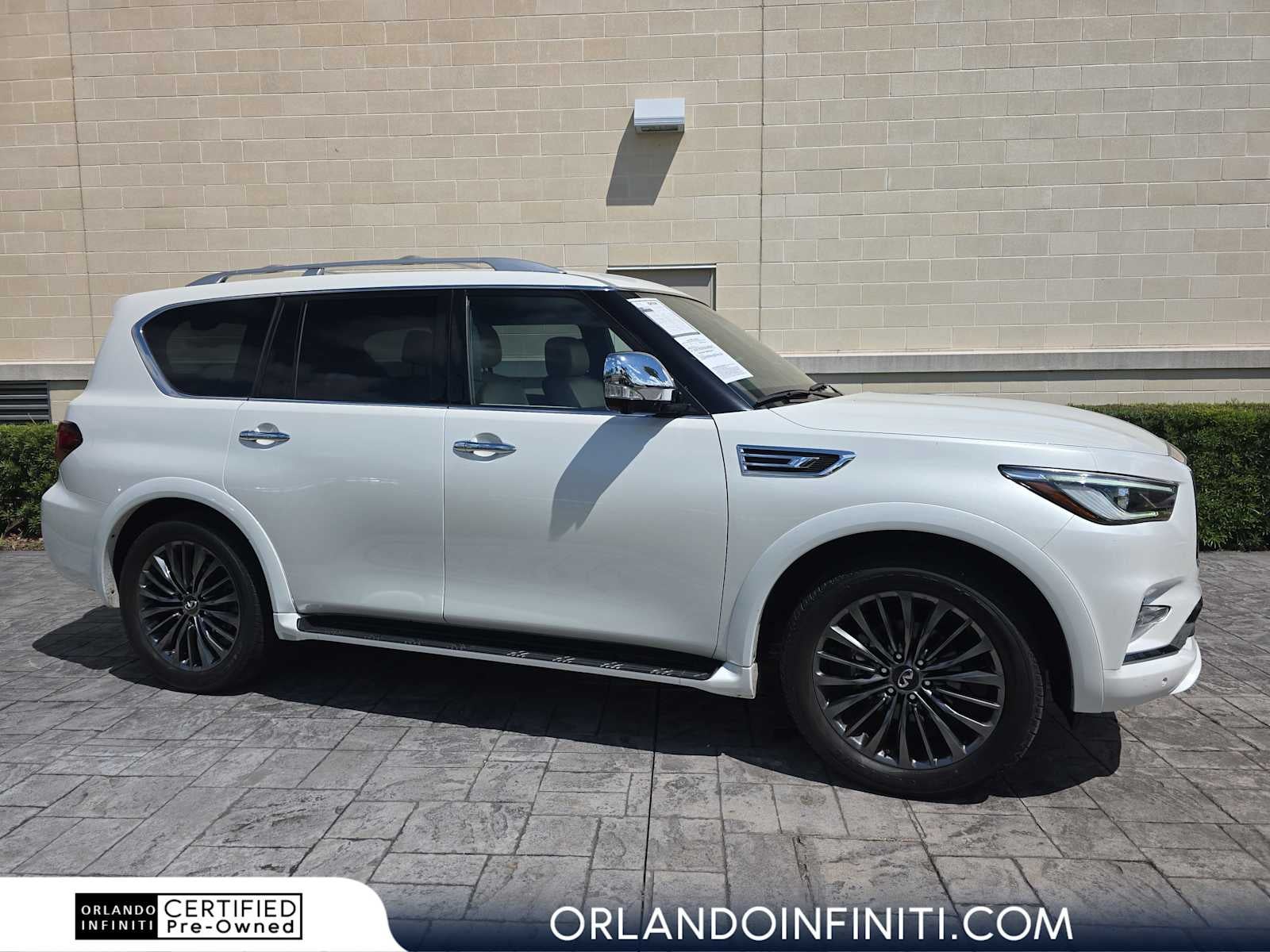 2024 INFINITI QX80 SENSORY