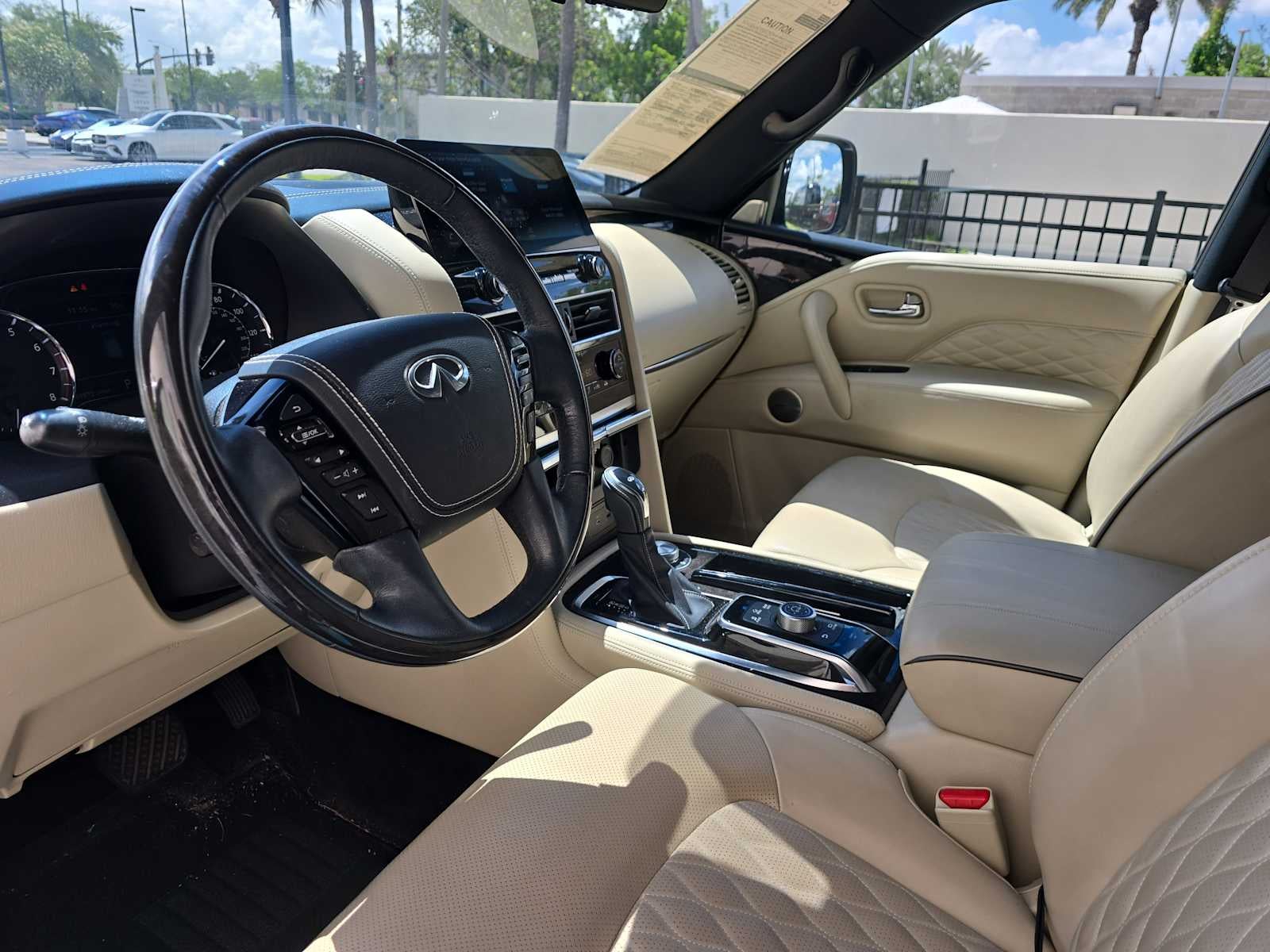 2024 INFINITI QX80 SENSORY