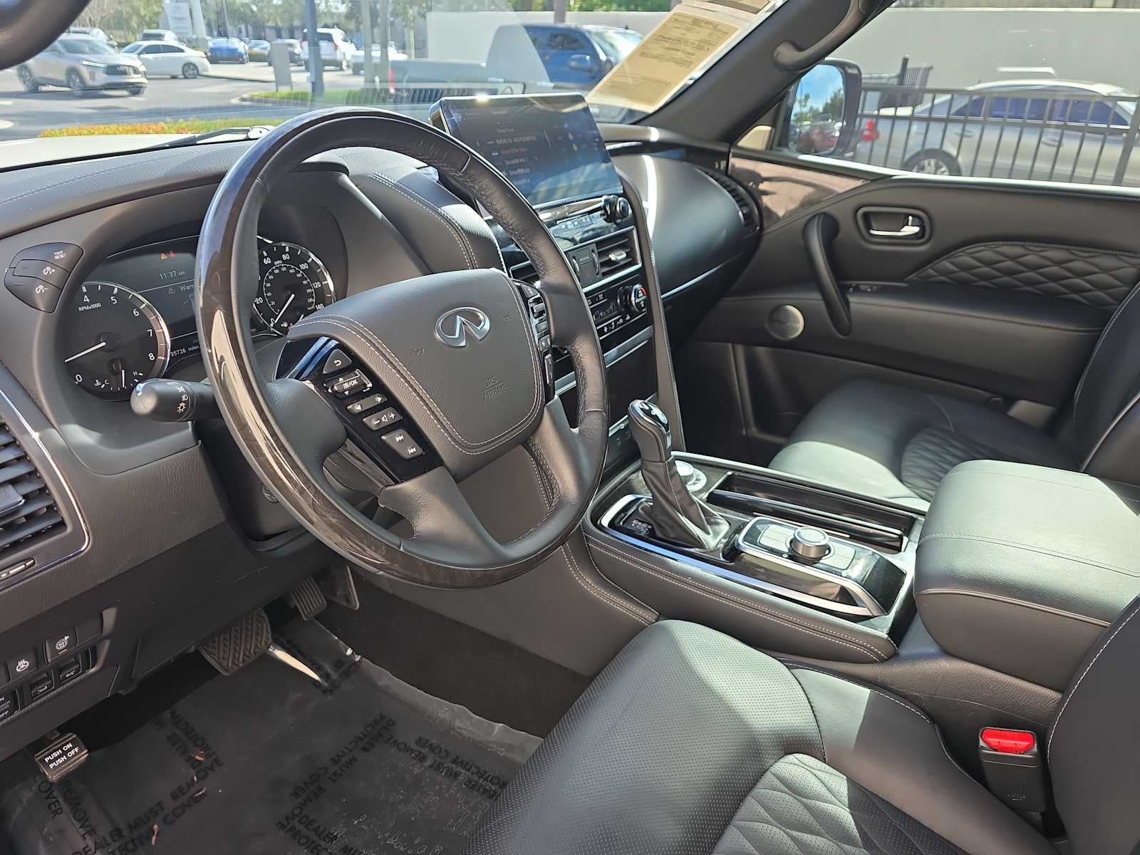 2024 INFINITI QX80 SENSORY