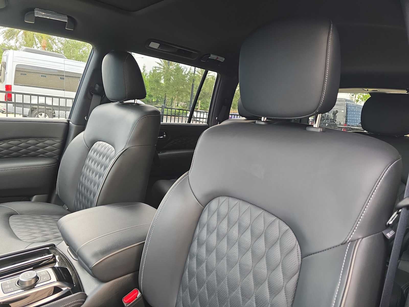 2024 INFINITI QX80 SENSORY