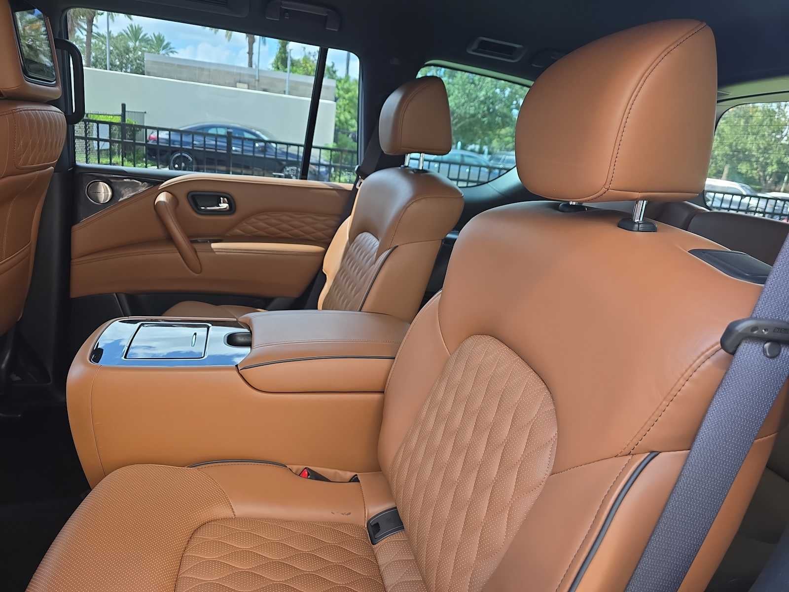 2023 INFINITI QX80 SENSORY