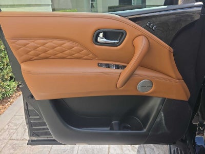 2023 INFINITI QX80 SENSORY