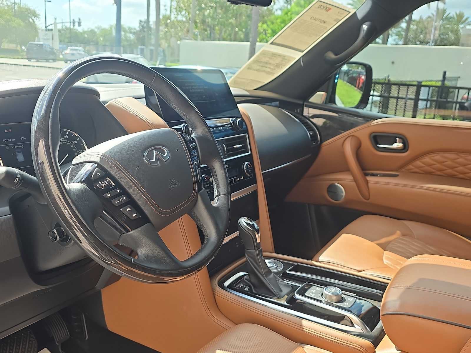 2023 INFINITI QX80 SENSORY