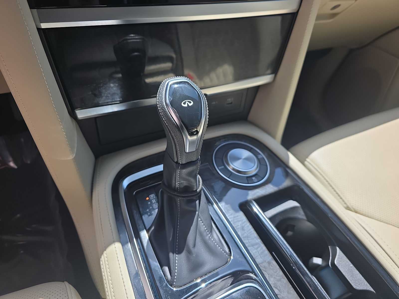 2023 INFINITI QX80 SENSORY