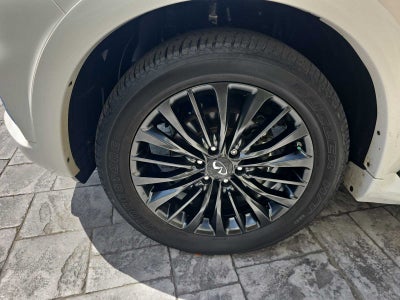 2023 INFINITI QX80 SENSORY