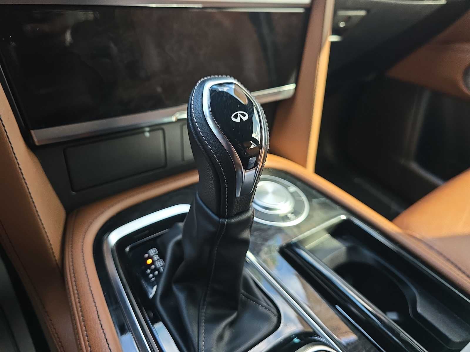 2022 INFINITI QX80 SENSORY