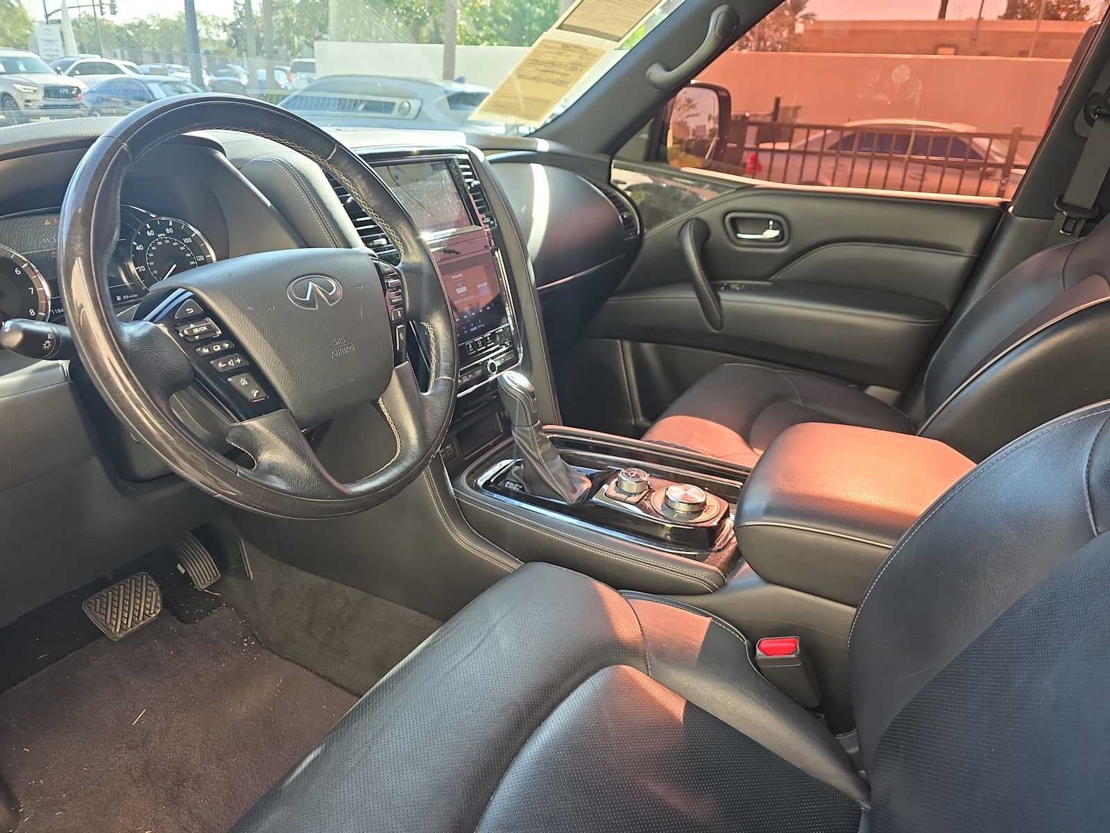 2020 INFINITI QX80 LUXE