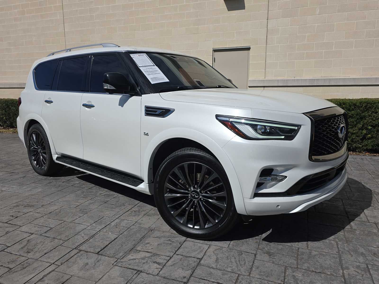 2020 INFINITI QX80 LUXE
