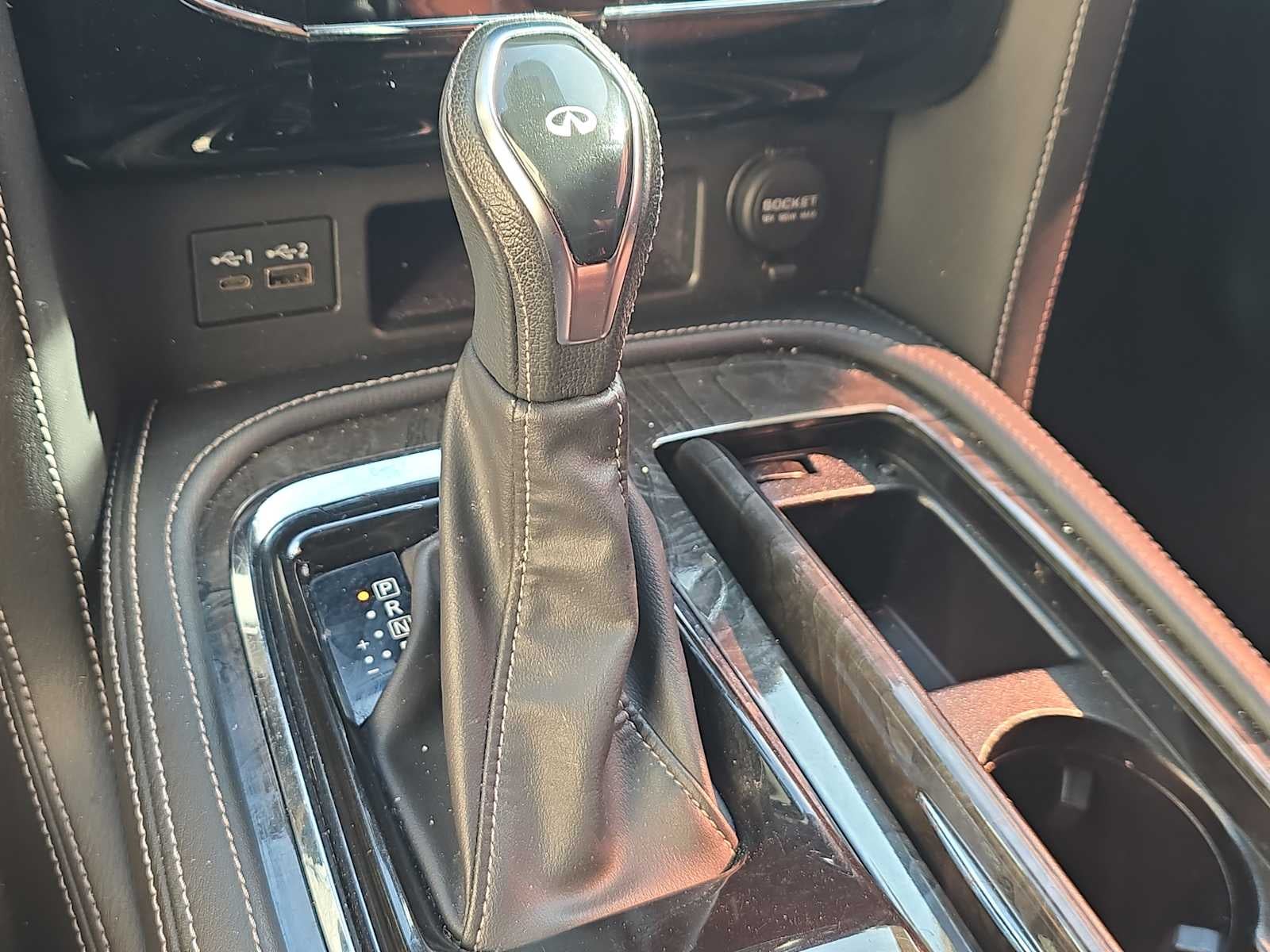 2020 INFINITI QX80 LUXE