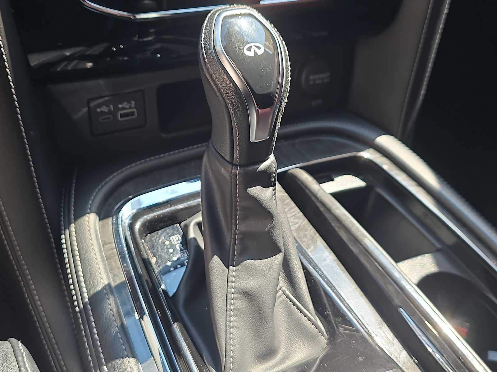 2020 INFINITI QX80 LUXE