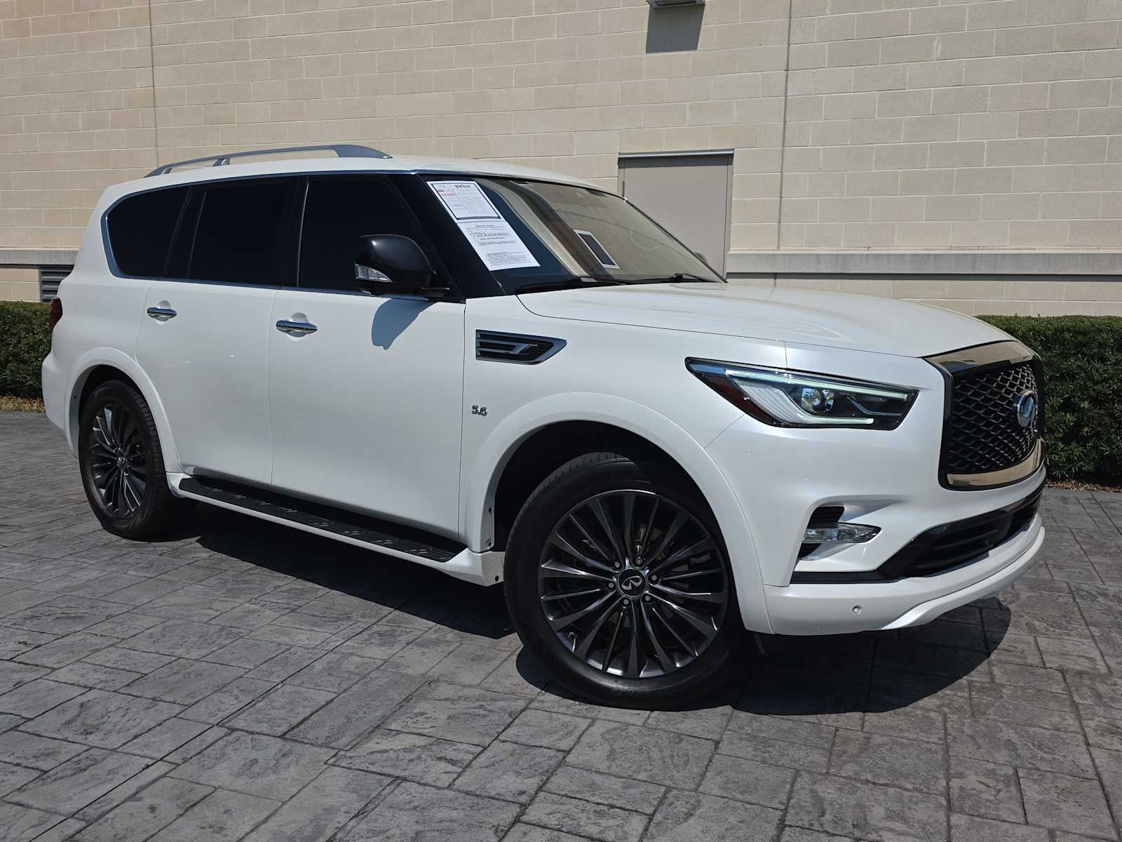 2020 INFINITI QX80 LUXE
