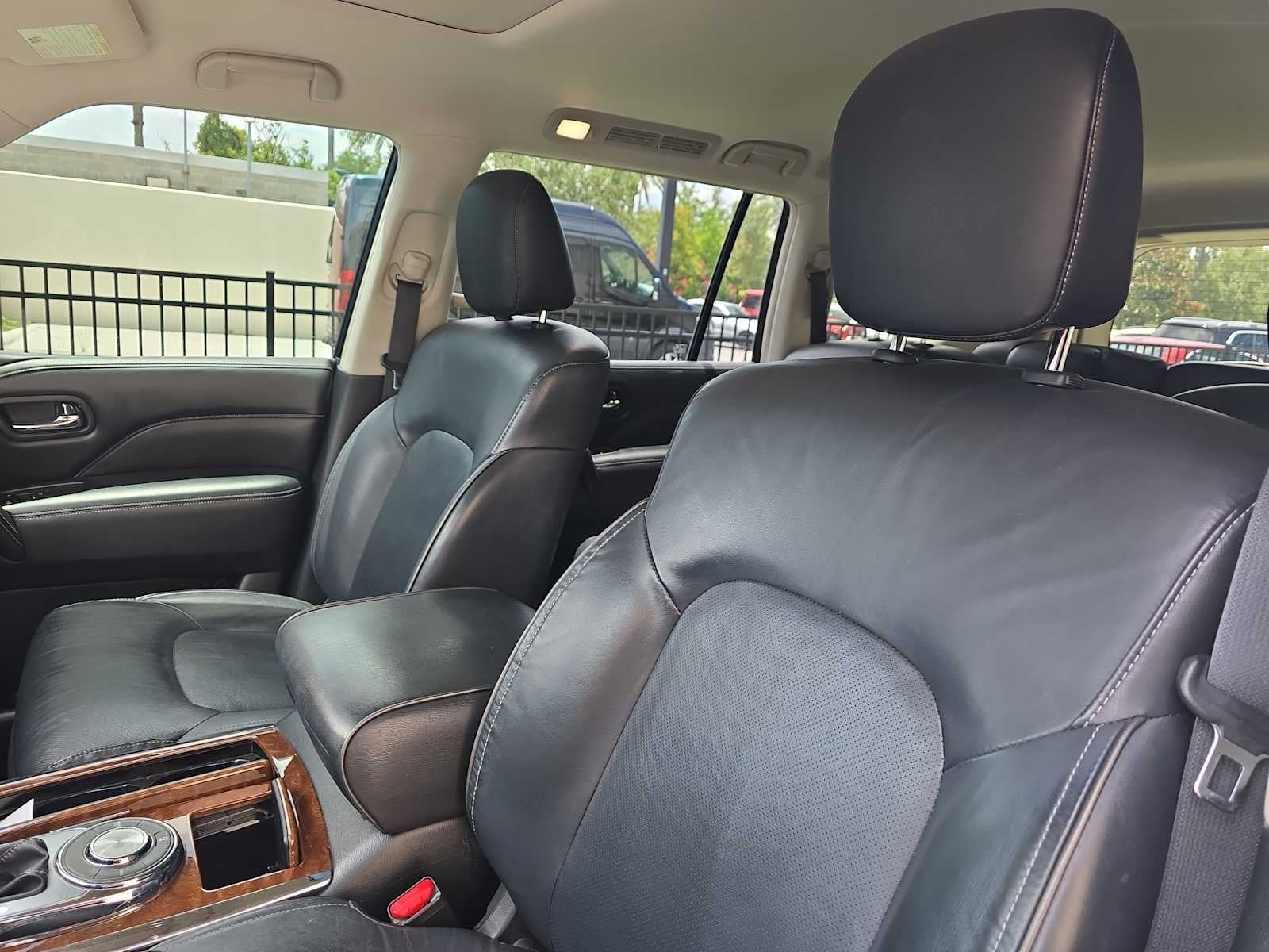 2019 INFINITI QX80 LUXE