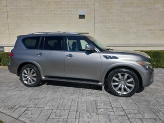 2012 INFINITI QX56 7-passenger