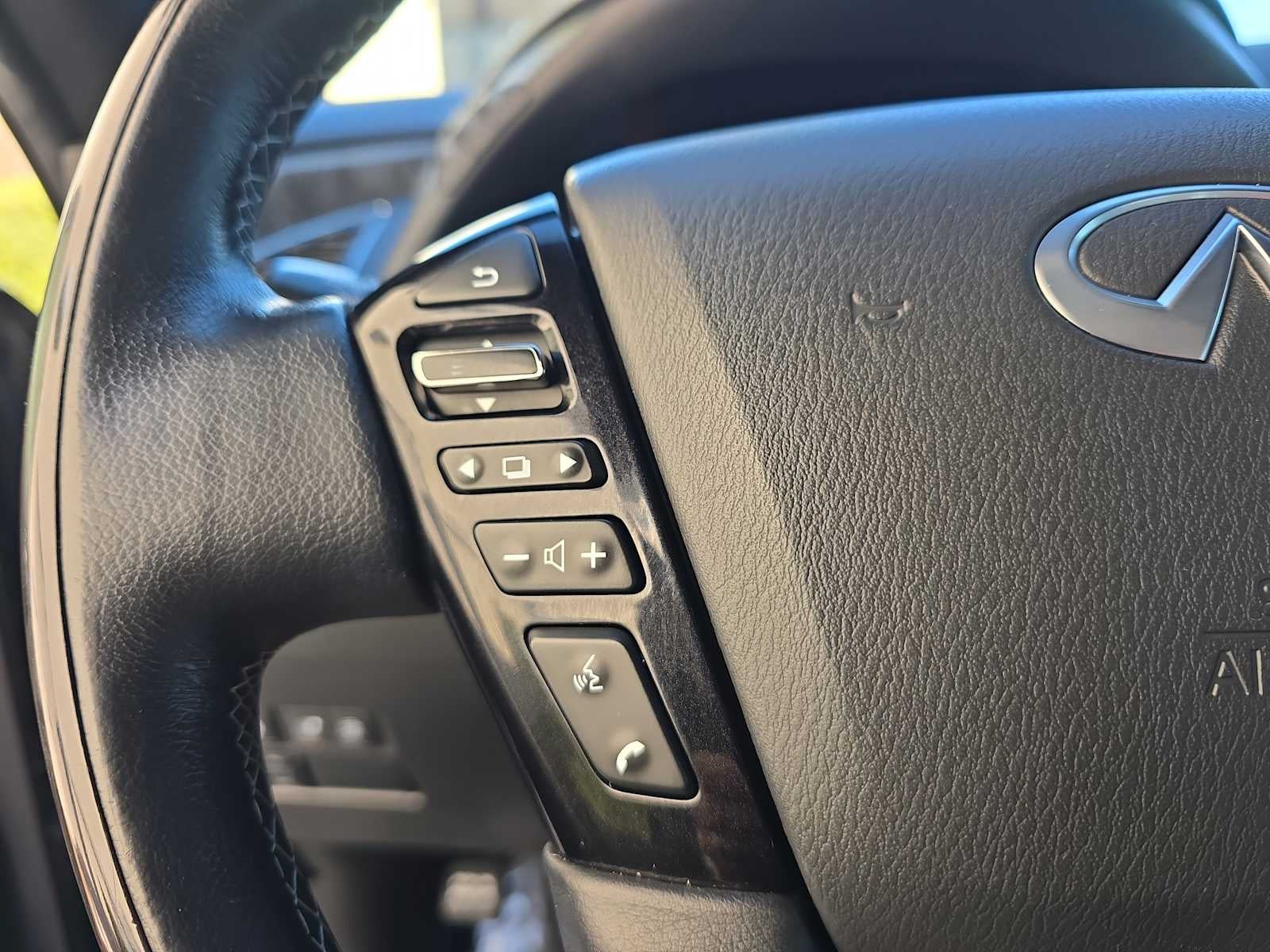 2020 INFINITI QX80 LUXE